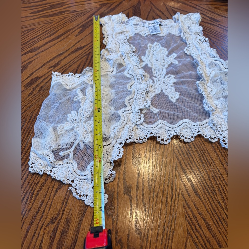 LACE CROCHET & MESH VEST by Pinky, Women’s SZ M, Floral Embroidery Cream/Ivory - Picture 14 of 16